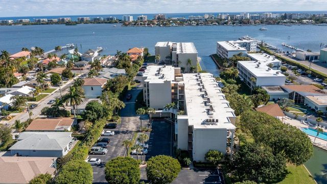 890 N Federal Highway 103, Lantana, FL 33462