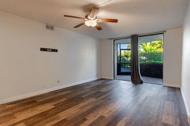 890 N Federal Highway 103, Lantana, FL 33462