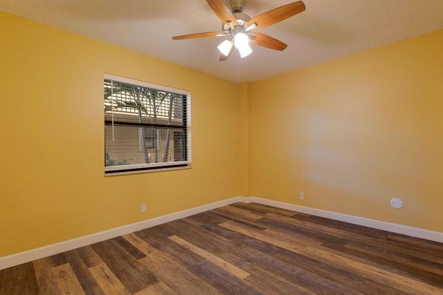 890 N Federal Highway 103, Lantana, FL 33462