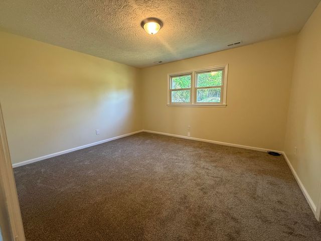3398 Mackville Road, Harrodsburg, KY 40330