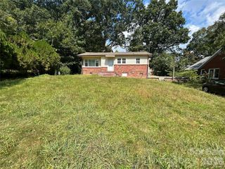 110 9th Street, Black Mountain, NC 28711