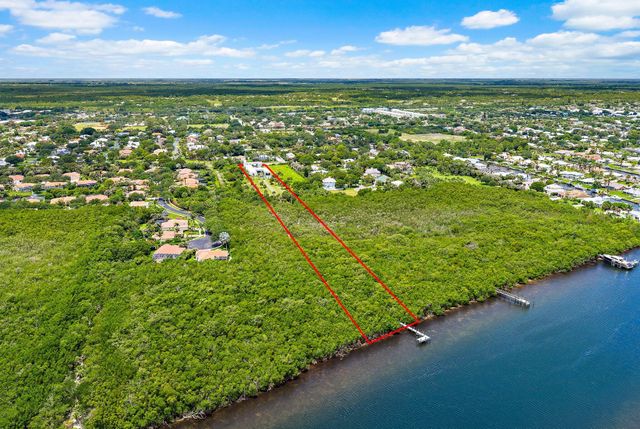9741 SE Gomez Avenue, Hobe Sound, FL 33455