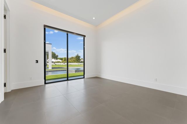 9741 SE Gomez Avenue, Hobe Sound, FL 33455