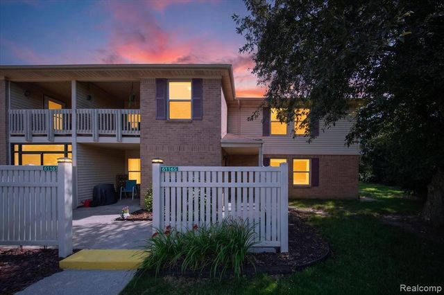 61165 Greenwood Drive, South Lyon, MI 48178