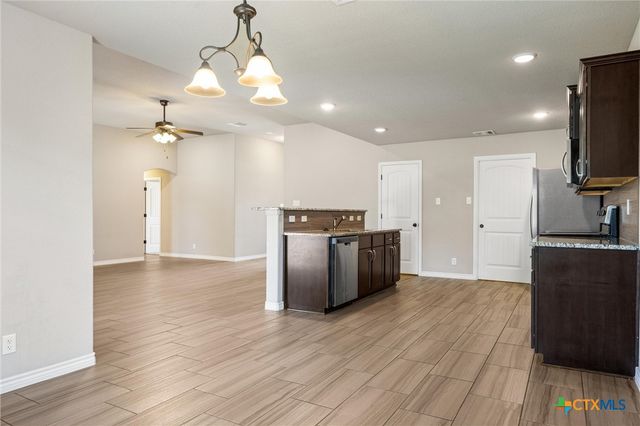 716 Kendra Drive, Temple, TX 76502
