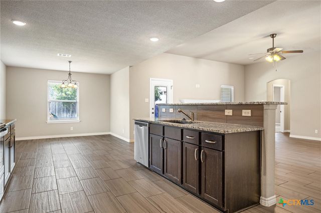 716 Kendra Drive, Temple, TX 76502