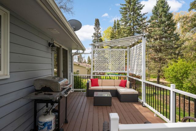 4414 Urbandale Court N, Plymouth, MN 55446