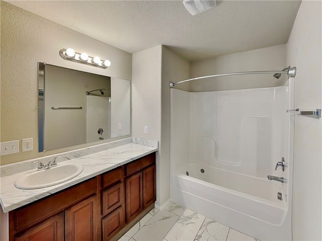 802 SW Green World Street, Bentonville, AR 72712