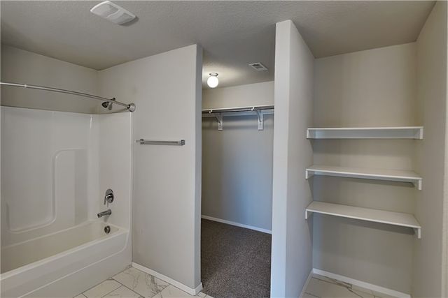 802 SW Green World Street, Bentonville, AR 72712