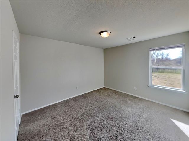 802 SW Green World Street, Bentonville, AR 72712