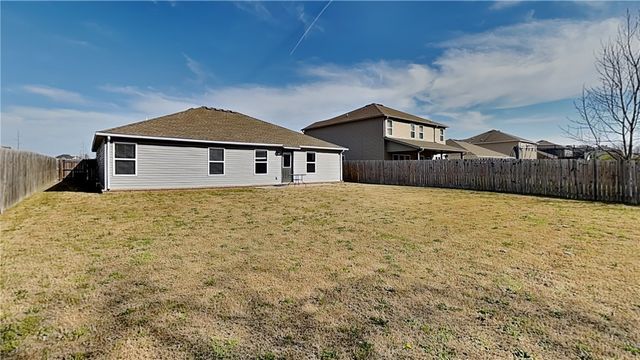 802 SW Green World Street, Bentonville, AR 72712