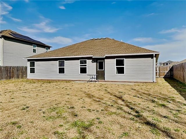 802 SW Green World Street, Bentonville, AR 72712