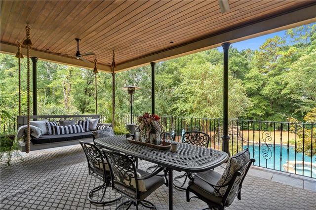 131 Augusta Court, Fairhope, AL 36532