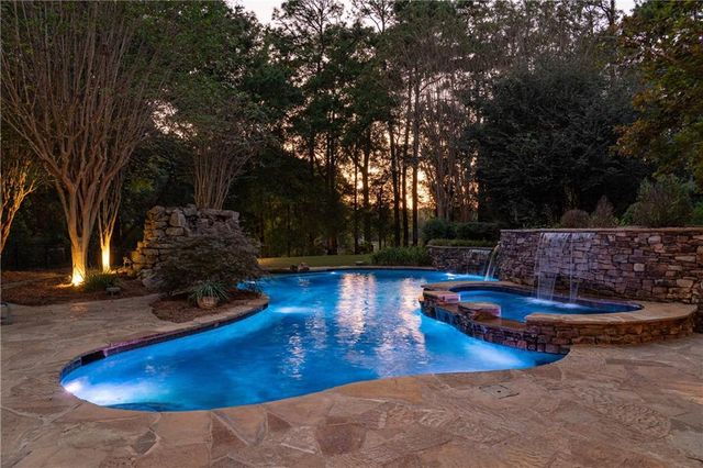 131 Augusta Court, Fairhope, AL 36532