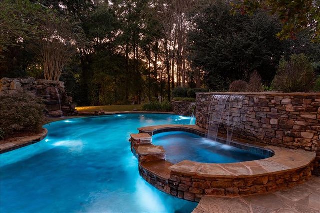 131 Augusta Court, Fairhope, AL 36532