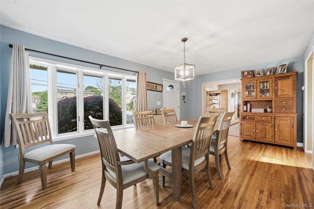 316 Philadelphia Avenue, Massapequa Park, NY 11762