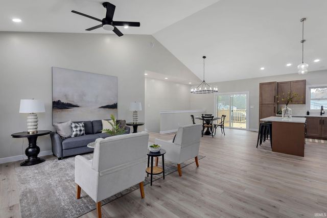 51650 Prescott Avenue, South Bend, IN 46637