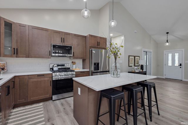 51650 Prescott Avenue, South Bend, IN 46637