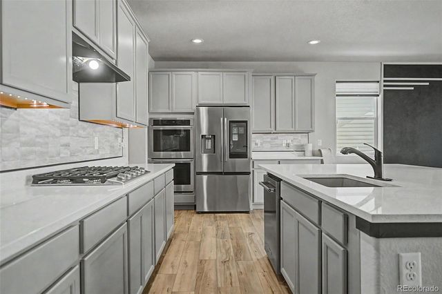 2598 Doe Ridge Way, Johnstown, CO 80534
