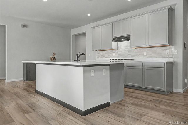 2598 Doe Ridge Way, Johnstown, CO 80534