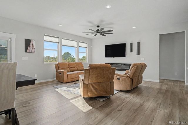 2598 Doe Ridge Way, Johnstown, CO 80534