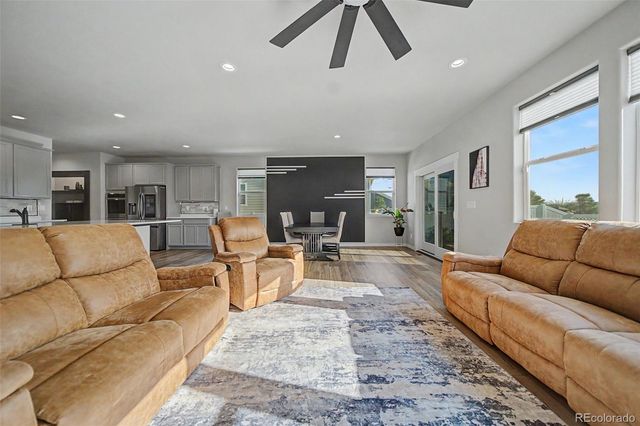 2598 Doe Ridge Way, Johnstown, CO 80534