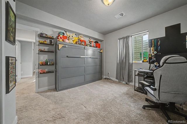 2598 Doe Ridge Way, Johnstown, CO 80534