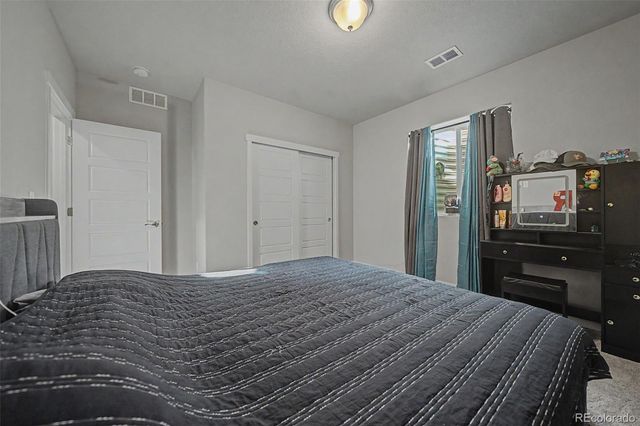 2598 Doe Ridge Way, Johnstown, CO 80534