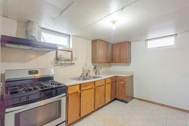 1839 Bluebird Lane, Munster, IN 46321