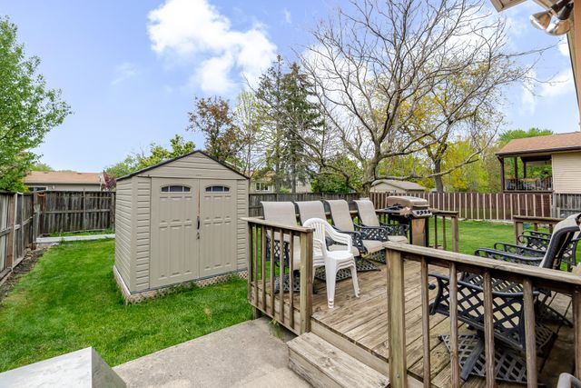 1839 Bluebird Lane, Munster, IN 46321