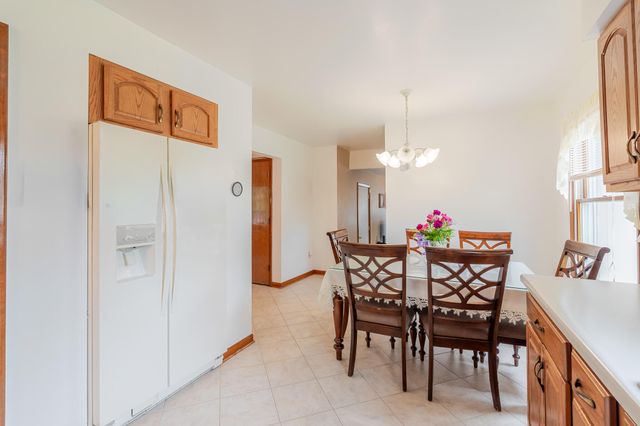 1839 Bluebird Lane, Munster, IN 46321