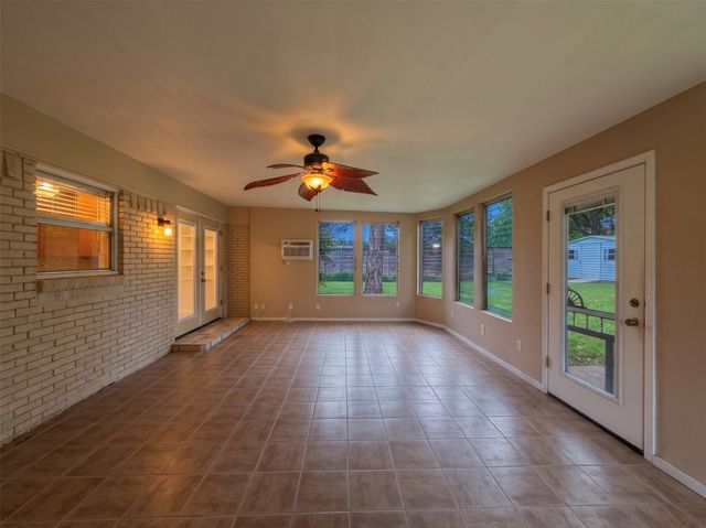 8832 Antrim Drive, Dallas, TX 75218