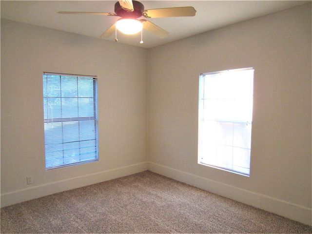 1106 Peak Street, Denton, TX 76201