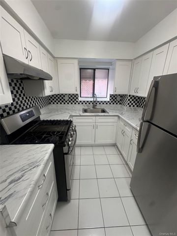 4225 Hill Avenue, Bronx, NY 10466