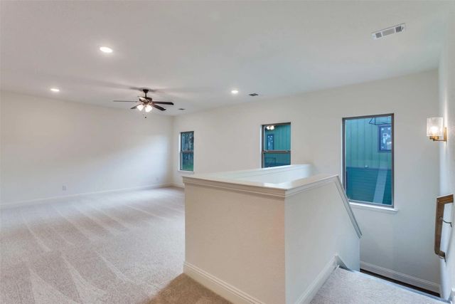 790 Sterling Drive, Benbrook, TX 76126