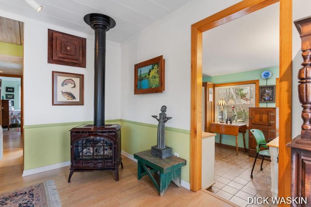 838 Mason Street, Saugatuck City, MI 49453