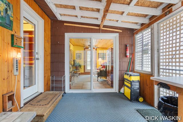 838 Mason Street, Saugatuck City, MI 49453
