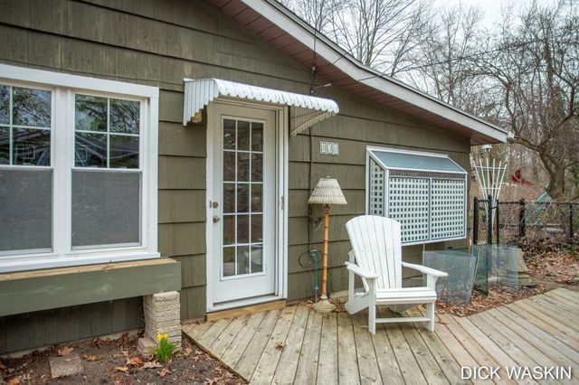 838 Mason Street, Saugatuck City, MI 49453