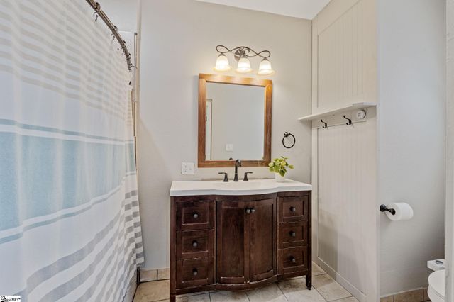 230 Horseshoe Road, Honea Path, SC 29654
