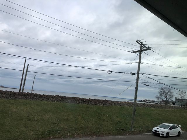 90 Iroquois Road A, Stamford, CT 06902