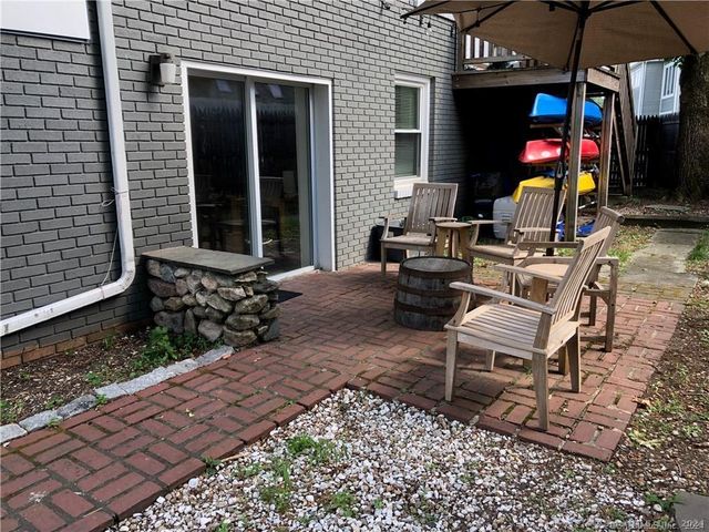 90 Iroquois Road A, Stamford, CT 06902