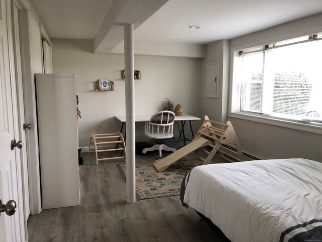 90 Iroquois Road A, Stamford, CT 06902