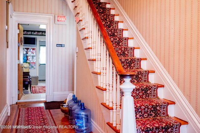 94 W Main Street, Freehold, NJ 07728