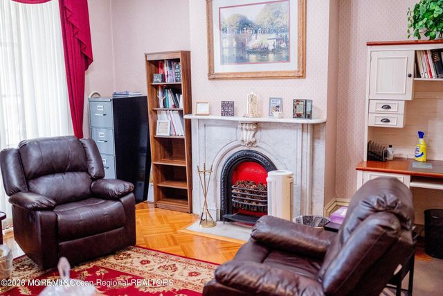 94 W Main Street, Freehold, NJ 07728