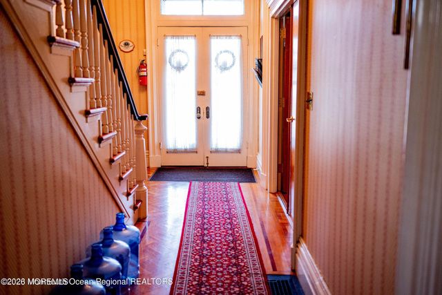 94 W Main Street, Freehold, NJ 07728