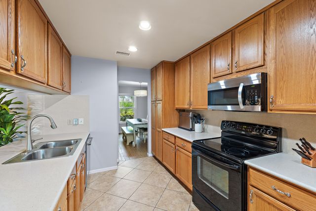 76 Wingo Street, Tequesta, FL 33469