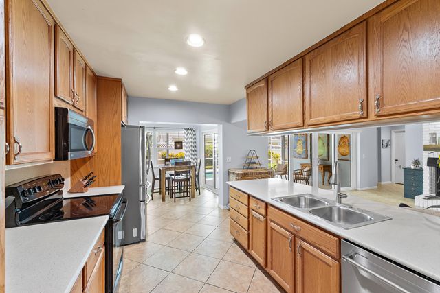 76 Wingo Street, Tequesta, FL 33469