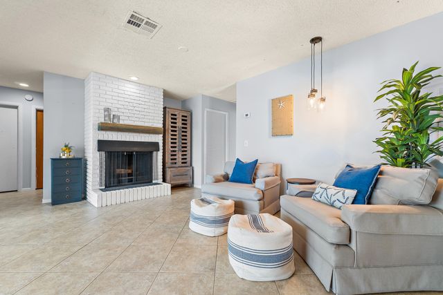 76 Wingo Street, Tequesta, FL 33469