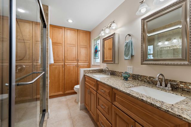 76 Wingo Street, Tequesta, FL 33469