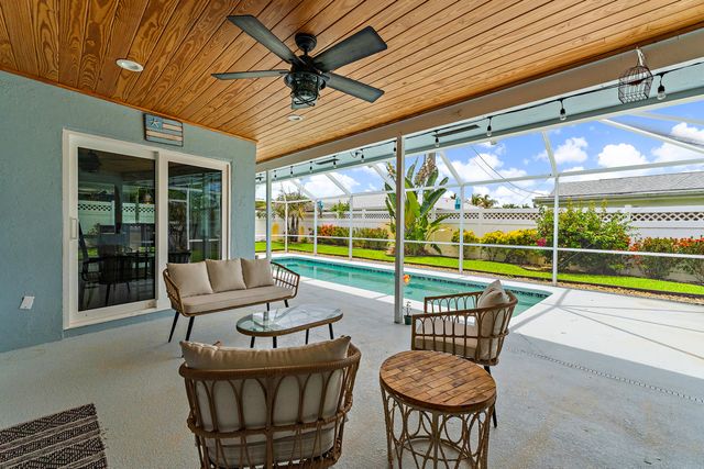 76 Wingo Street, Tequesta, FL 33469